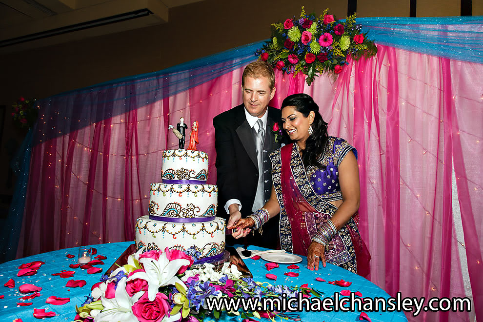 couple cutting cake ventana canyon